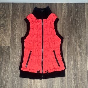 Calvin Klein Red and Black Performance Jacket Women’s Size Medium